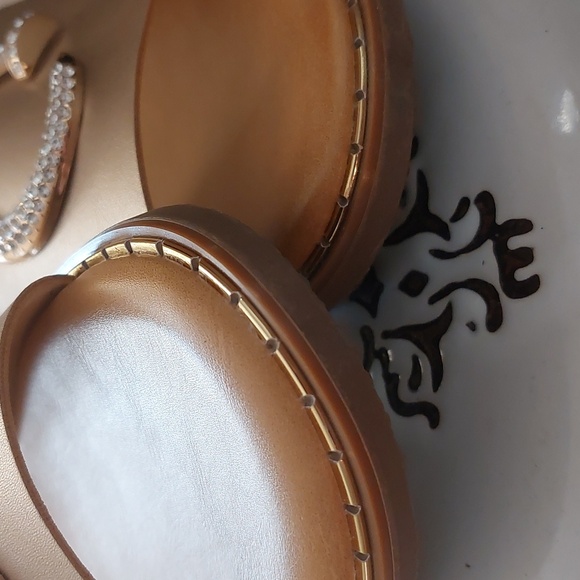 Sandals - Picture 6 of 8